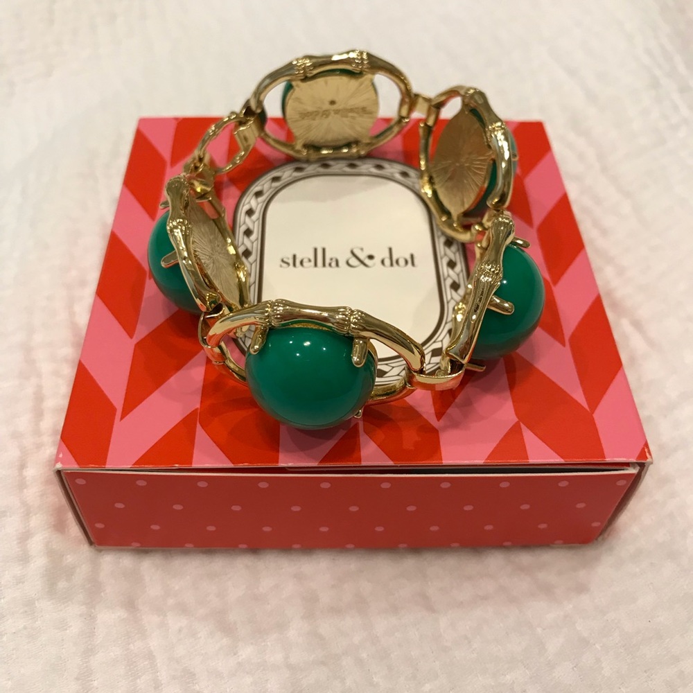Stella & Dot Zinnia Bracelet